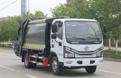 東風(fēng)小多利卡國(guó)六6方壓縮式垃圾車_壓縮垃圾車生產(chǎn)廠家